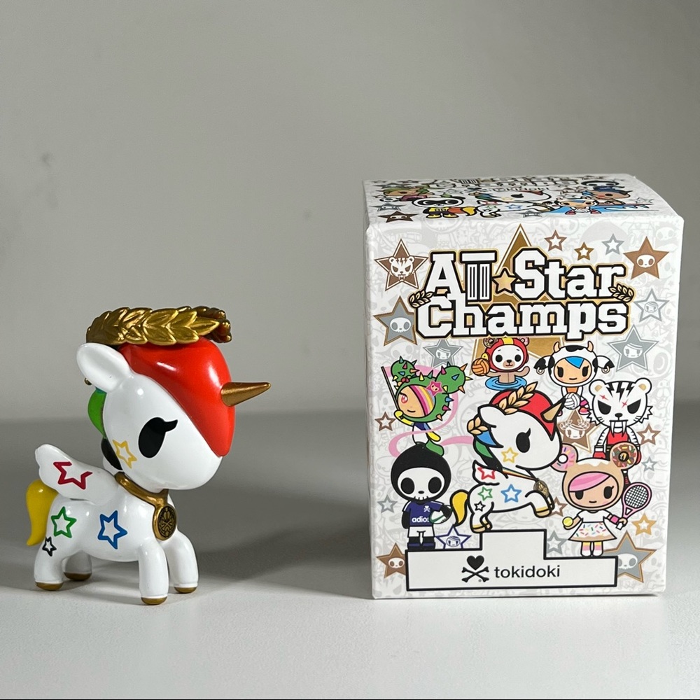 ‼️PRICE DROP‼️ Tokidoki x All Star Champs blind box - Stellina.